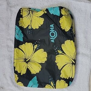 Aloha Collection Large Pouch